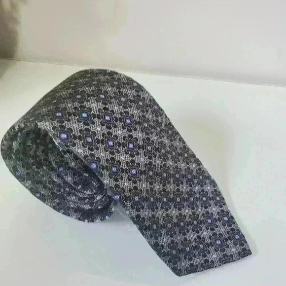 ZANETTI grey/silver with navy flowers tie. 100% silk. Made in Italy. - Picture 2 of 8